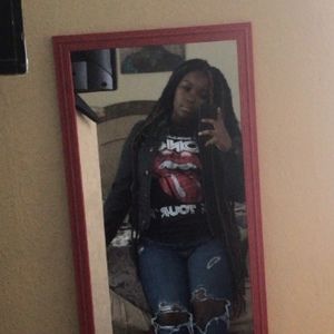 Meet your Posher, Ashonna